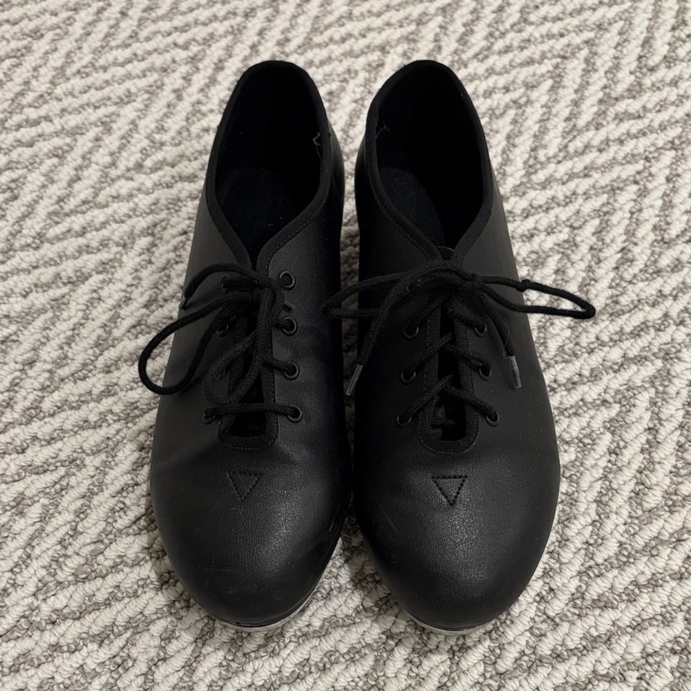 Bloch tap shoes